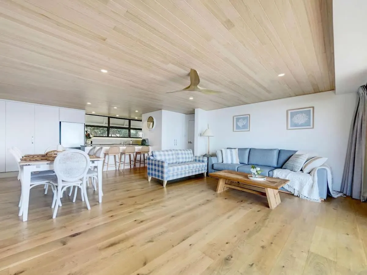 Breathtaking Views - Point Cartwright Bliss Apartment Buddina