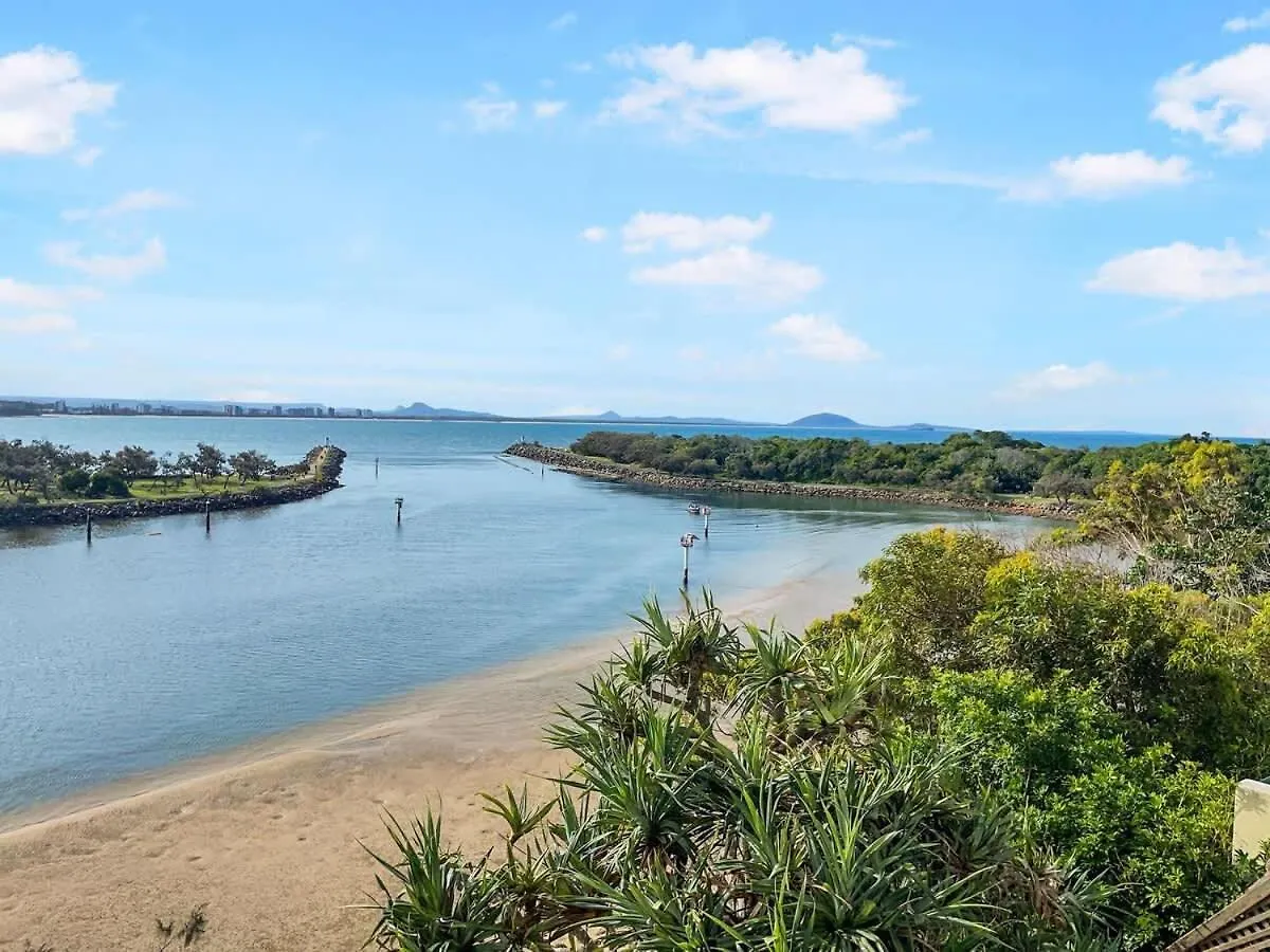 Breathtaking Views - Point Cartwright Bliss Apartment Buddina